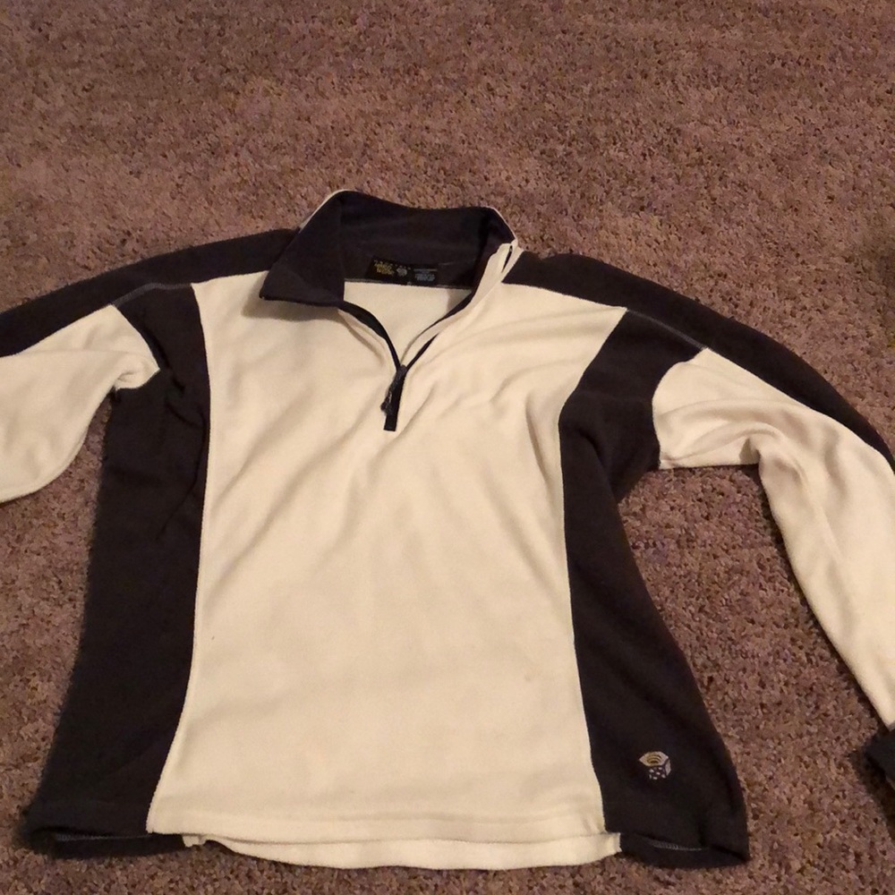 Mountain Hardware fleece